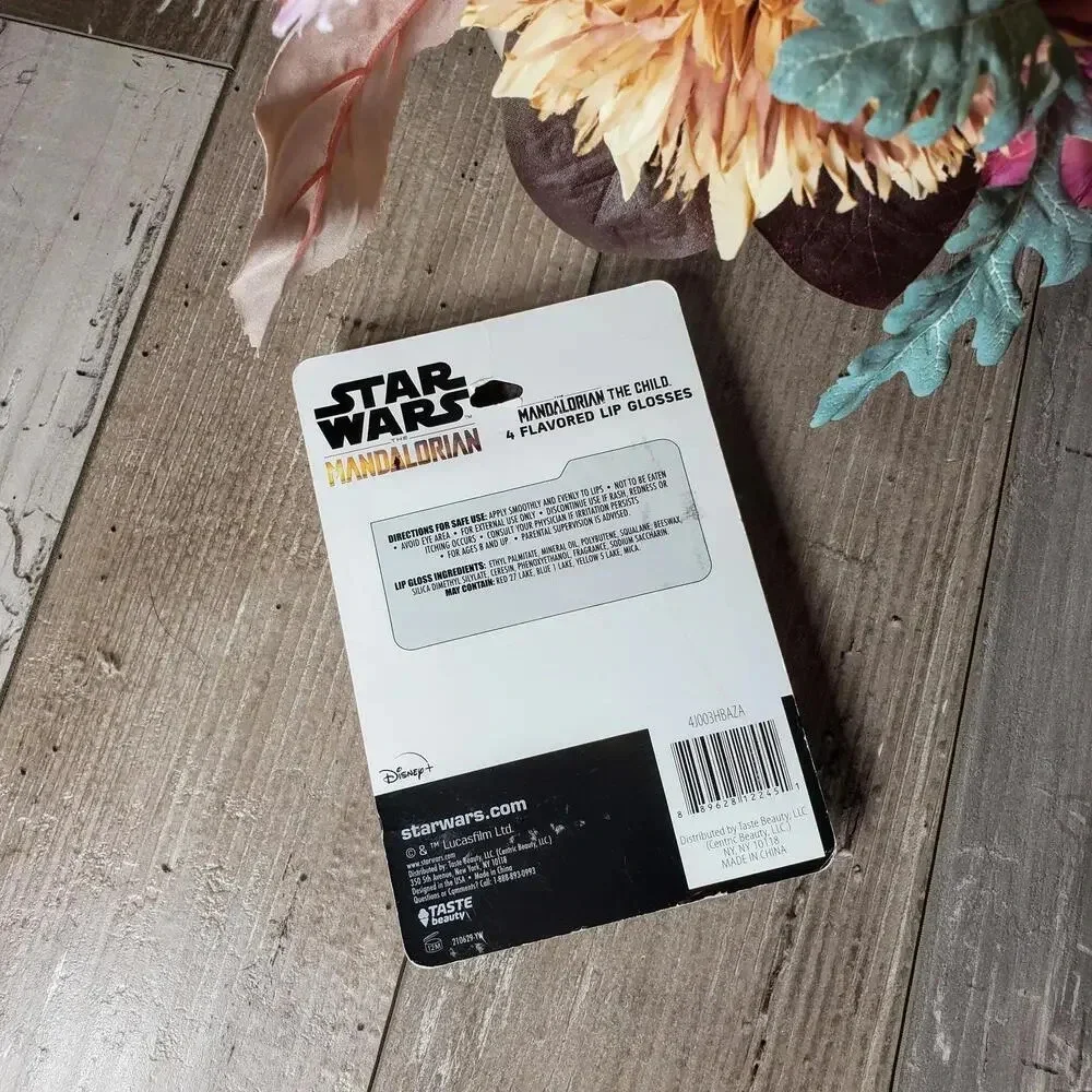 NWT Disney Star Wars the Mandalorian 4 Flavored Lip Glosses